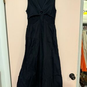 RDI Black Sleeveless Midi Dress